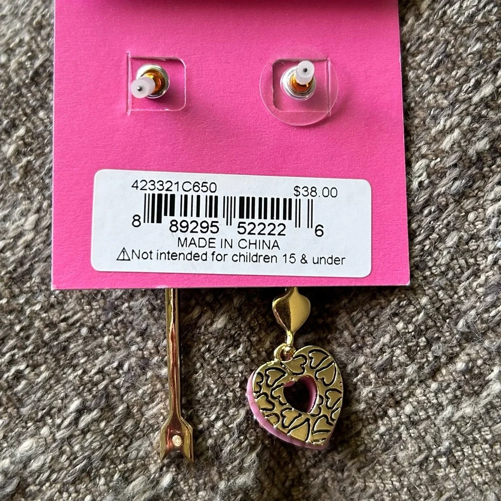 Betsey Johnson nwt retails